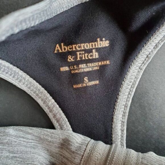 Abercrombie and Fitch sports Bra - Picture 2 of 7
